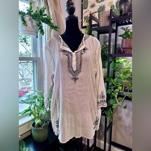 Peppermint Bay 100% Cotton White Tunic with Black Embroidery